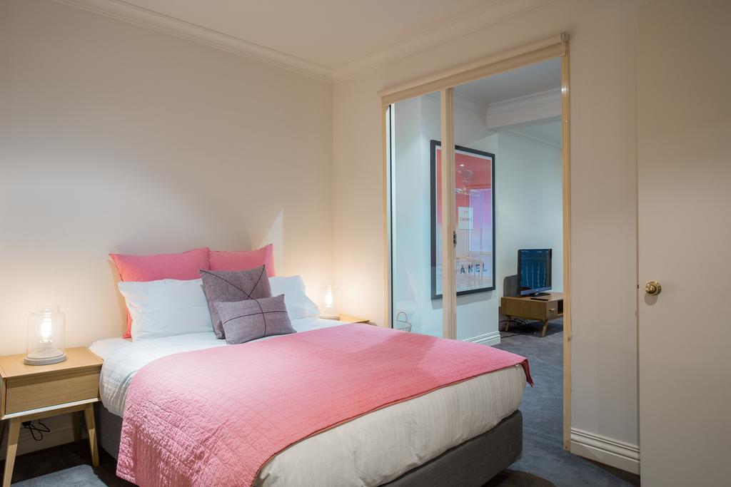 1 Exhibition Apartment Hotel Μελβούρνη Δωμάτιο φωτογραφία