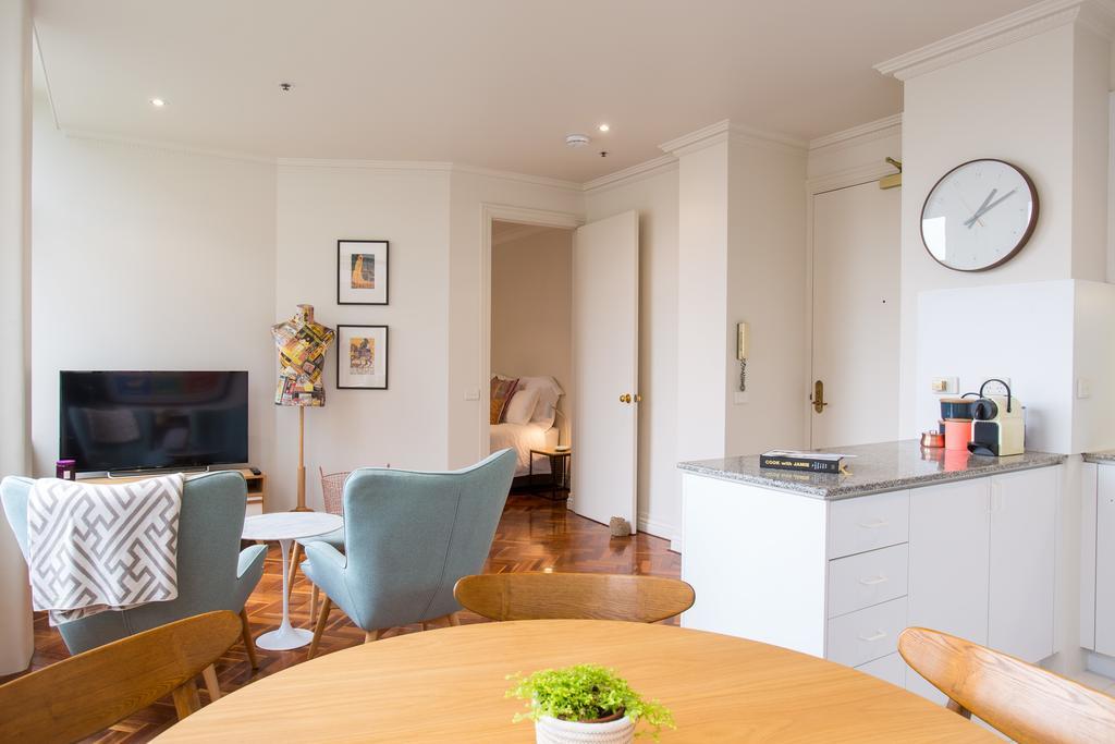 1 Exhibition Apartment Hotel Μελβούρνη Δωμάτιο φωτογραφία